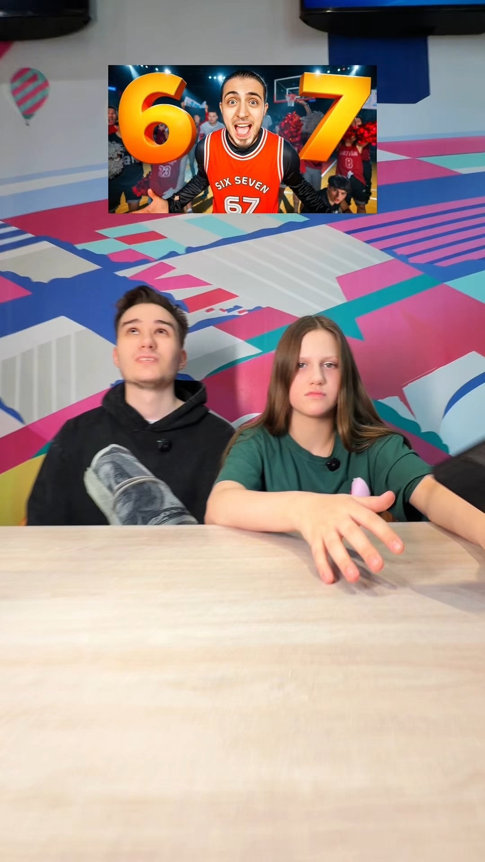 Видео